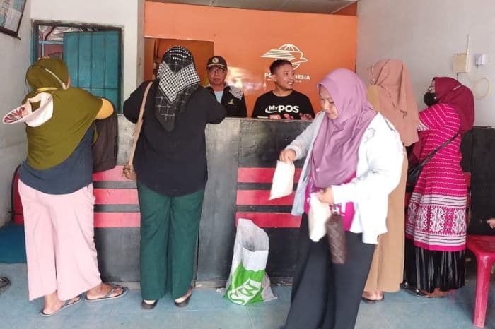 kantor_pos_di_kabupaten_langkat_gelar_pasar_murah