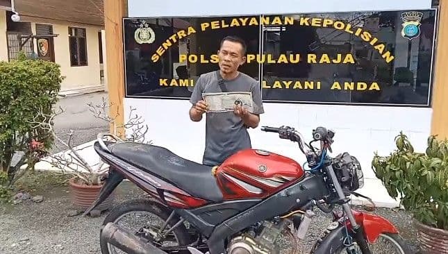 motor_tak_bertuan_yang_diamankan_petugas_polsek_pulau_raja_ternyata_milik_pemancing