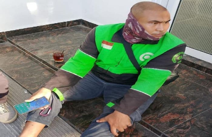 jasad_bayi_ditemukan_driver_ojol_di_medan_polisi_selidiki_pengirim_paket