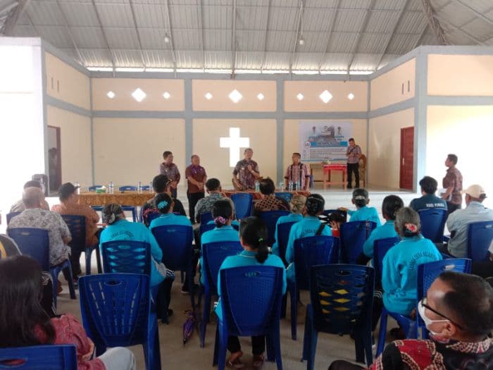 wabup_toba_tampung_aspirasi_warga_silamosik_1_tanggul_aek_mandosi_rawan_jebol