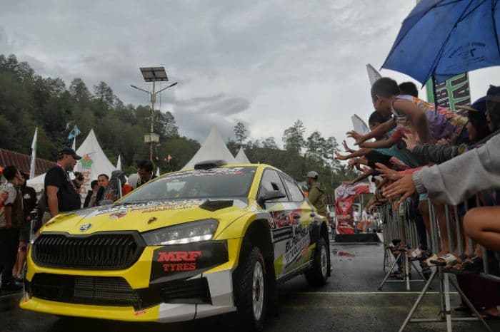48_pereli_ramaikan_aprc_2025_putaran_3_di_kawasan_danau_toba