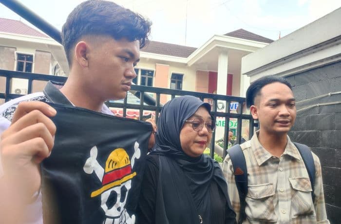 _dua_prajurit_tni_pembunuh_anaknya_hanya_divonis_25_tahun_ibu_korban_tak_adil_