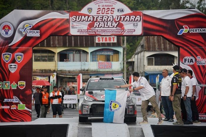 asia_pacific_rally_championship_2025_dibuka