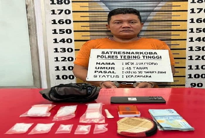 pengedar_sabu_1275_gram_ditangkap_satresnarkoba_polres_tebing_tinggi_di_gubuk_terpencil