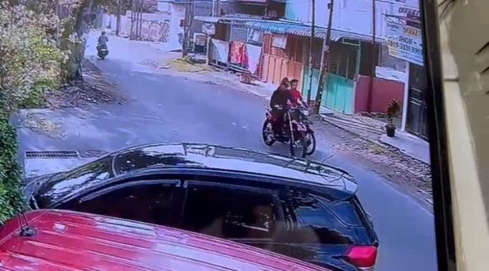 residivis_curanmor_terekam_cctv_gondol_crf_150_di_medan_tembung