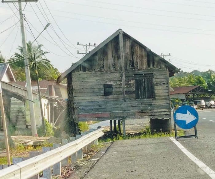 terungkap_penyebab_rumah_tua_di_pintu_tol_pangkalan_brandan_tak_kunjung_dibongkar