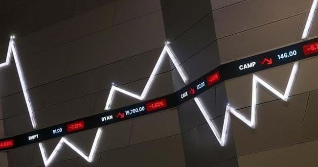 ihsg_anjlok_usai_sri_mulyani_diganti_rupiah_dan_emas_justru_menguat