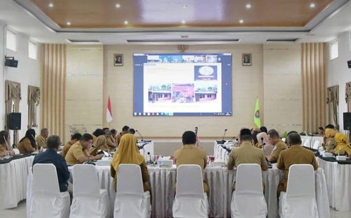 mendagri_tekankan_peran_kepala_daerah_atasi_inflasi_dan_kemiskinan_ini_sikap_wabup_deli_serdang