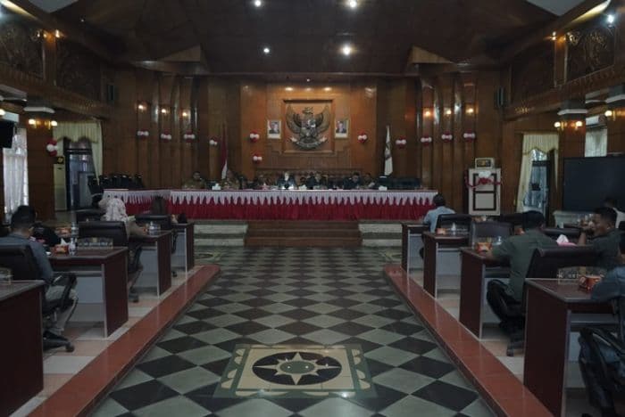 pemkab_asahan_sesuaikan_apbd_2025_pendapatan_naik_jadi_rp197_triliun