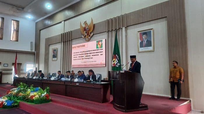 pemkab_simalungun_ajukan_papbd_2025_proyeksi_defisit_rp105_miliar