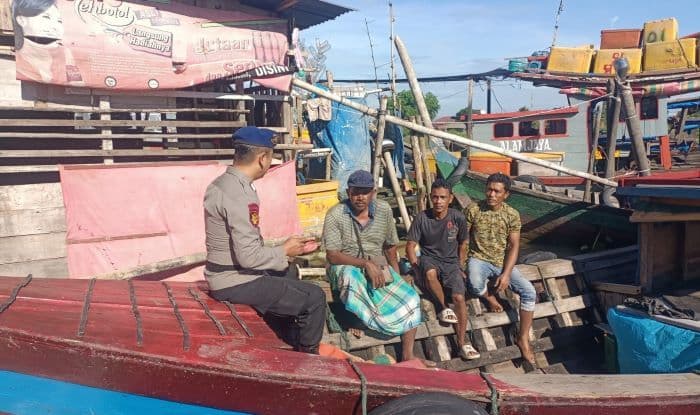 satpolair_polres_tanjungbalai_imbau_nelayan_waspadai_cuaca_dan_jaga_keamanan_laut