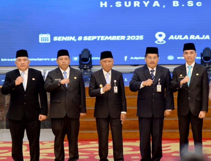 wagub_sumut_surya_lantik_tiga_pejabat_baru_di_pemprov_sumut