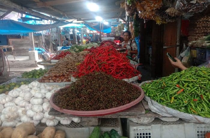 harga_cabai_di_porsea_naik_jadi_rp50_ribu_per_kilo_andaliman_masih_bertahan