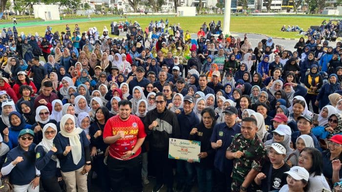 peringati_hkn_ke61_wali_kota_medan_kader_posyandu_garda_terdepan_kesehatan_masyarakat