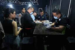 tempat_hiburan_malam_helens_night_mart_dirazia_dua_pengunjung_positif_narkoba