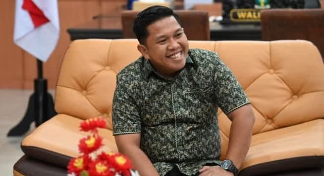 beredar_akun_whatsapp_palsu_wali_kota_sibolga_akhmad_syukri_itu_bukan_saya