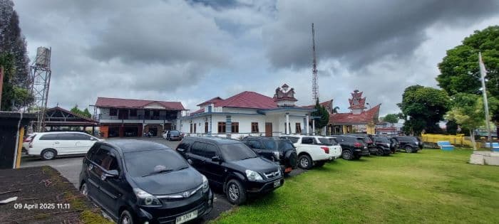 kades_dan_lurah_sedairi_bimtek_tertutup_ini_komentar_pengamat