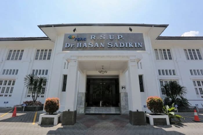 viral_dokter_residen_anestesi_fk_unpad_diduga_rudapaksa_penunggu_pasien_rshs_bandung