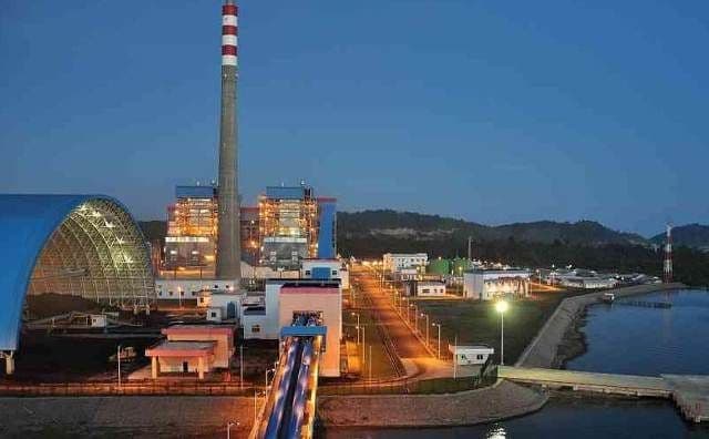 pltu_labuhan_angin_di_tapteng_yang_terbakar_sudah_15_tahun_beroperasi