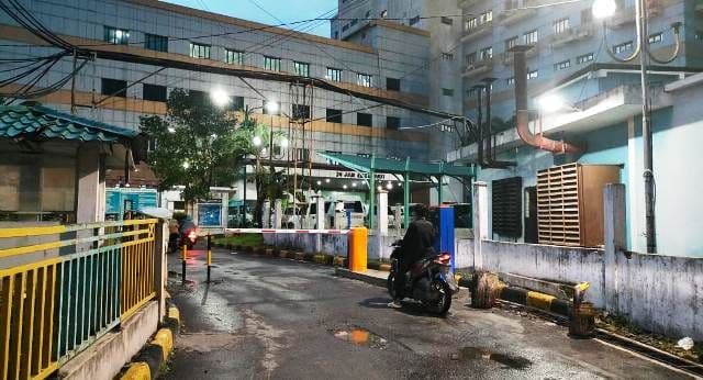 dokter_keluhkan_tarif_parkir_di_rsud_pirngadi_medan_humas_dikelola_pihak_ketiga