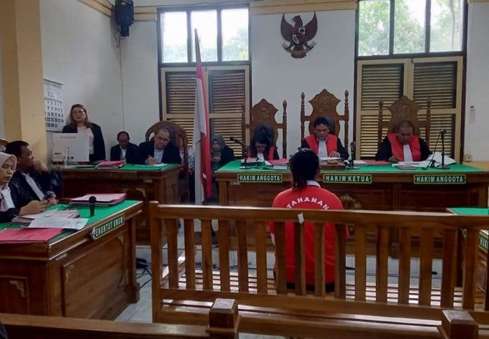 elensia_elyora_divonis_12_tahun_penjara_usai_aniaya_wanita_hamil_hingga_janinnya_meninggal_dunia