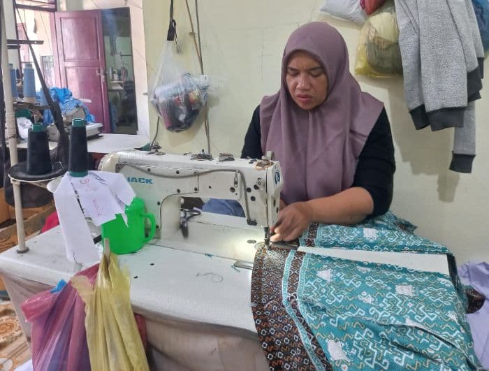 jelang_tahun_ajaran_baru_permintaan_seragam_sekolah_di_medan_meningkat_dua_kali_lipat