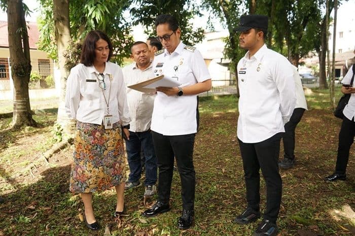 wali_kota_medan_benahi_taman_hening_dan_taman_gajah_mada_demi_kenyamanan_warga