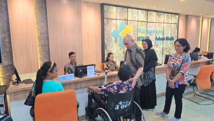 rsup_h_adam_malik_medan_gelar_pelatihan_inklusif_untuk_layani_pasien_disabilitas