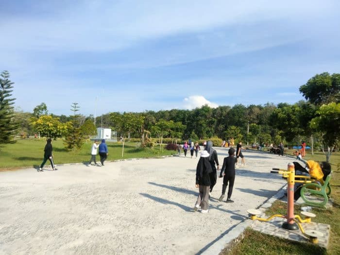 hutan_kota_kisaran_jadi_lokasi_joging_di_asahan
