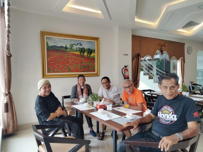 jelajah_ekspresi_sembilan_perupa_sumut_pamerkan_dunia_karya_di_medan