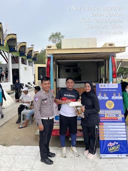samsat_keliling_meriahkan_cfd_tanjungbalai_permudah_warga_perpanjang_stnk_dan_bayar_pajak