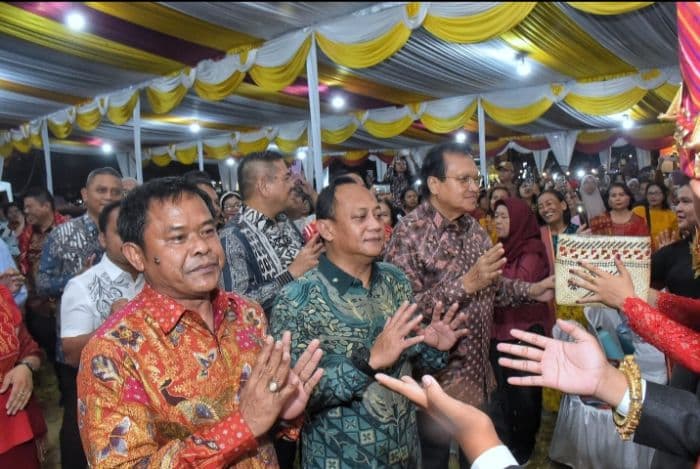 sekda_deli_serdang_jadilah_pewaris_budaya