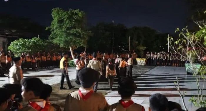 tak_punya_lahan_pramuka_binjai_gelar_persami_di_area_pujasera_kota