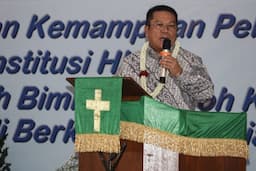 wali_kota_wesly_silalahi_apresiasi_tahun_transformasi_hkbp_2025_di_pematangsiantar