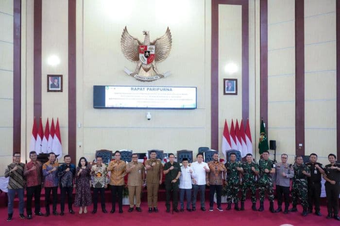 dewan_gelar_paripurna_penetapan_wali_kota_dan_wakil_wali_kota_medan_terpilih