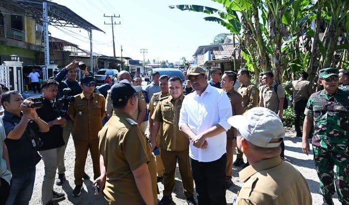 infrastuktur_yang_rusak_di_kepulauan_nias_akan_diperbaiki_tahun_ini_