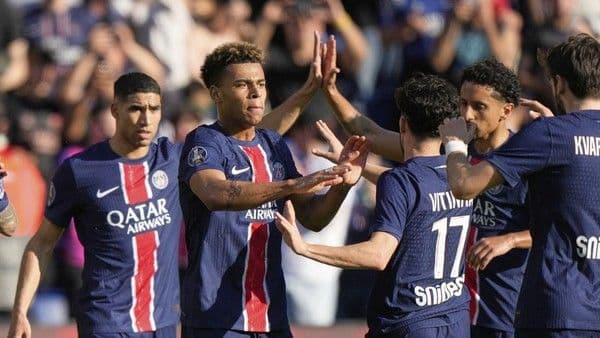 psg_kalahkan_aston_villa_luis_enrique_kami_pantas_menang