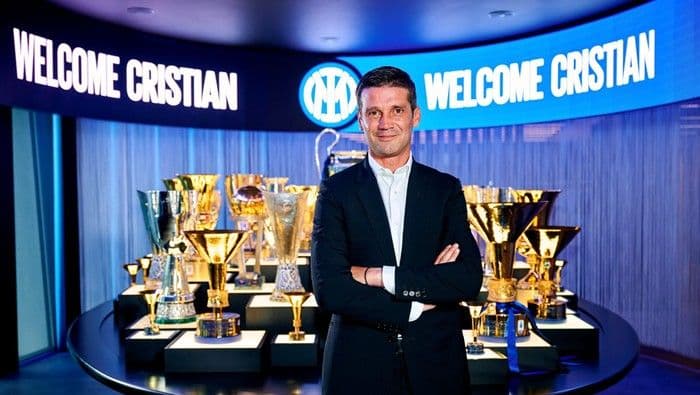 cristian_chivu_resmi_jadi_pelatih_baru_inter_milan