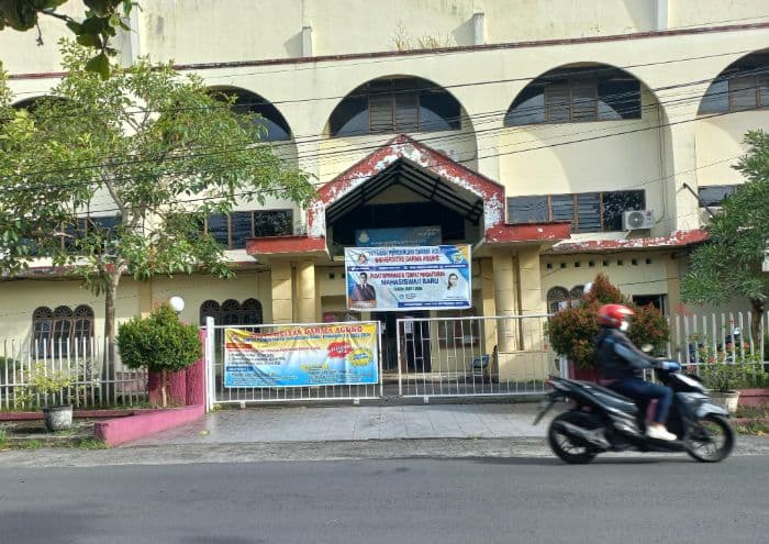 konflik_kepengurusan_yayasan_perguruan_darma_agung_bergulir_di_pengadilan_negeri_medan