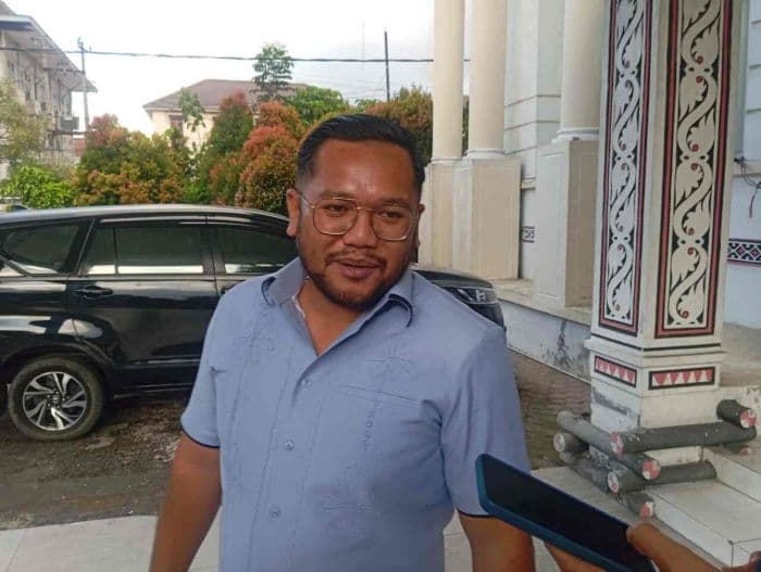 pembangunan_gedung_dprd_siantar_tuai_polemik_erwin_siahaan_perencanaannya_bukan_tibatiba