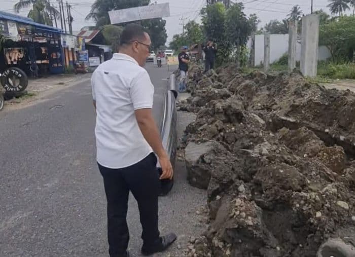 atasi_pasokan_589_pelanggan_air_bersih_di_dua_kecamatan_pemko_binjai_pasang_pipa_jdu_dari_spam_mebidang