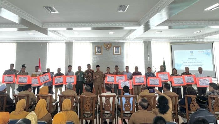 bank_sumut_salurkan_rp3618_juta_csr_untuk_15_rumah_ibadah_di_tebing_tinggi