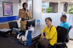 kai_divre_i_sumut_rayakan_hari_pahlawan_dengan_layanan_unik_di_stasiun_medan