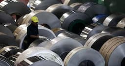 pemerintah_siapkan_langkah_tekan_baja_impor_dan_dorong_investasi_nasional