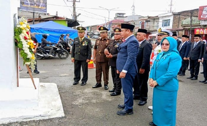 peringati_hari_pahlawan_ke80_pemkab_batu_bara_beri_penghargaan_dan_santunan_untuk_veteran