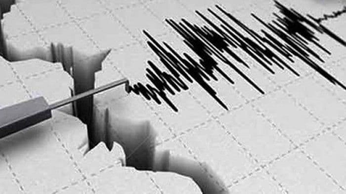 gempa_magnitudo_51_guncang_waibakul