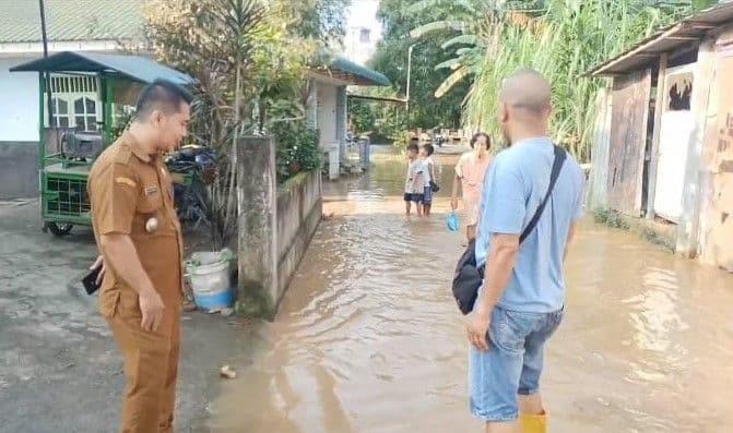 luapan_sungai_padang_rendam_ratusan_rumah_tiga_kelurahan_di_tebing_tinggi_