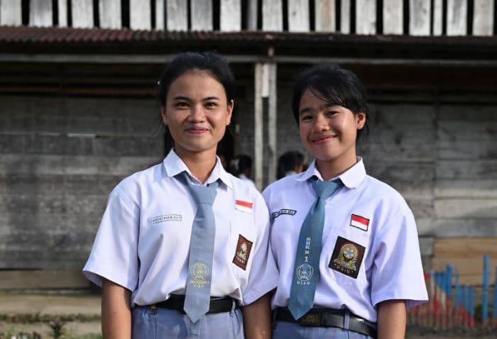 cerita_dua_yatim_piatu_di_nias_yang_akan_dikuliahkan_bobby_nasution