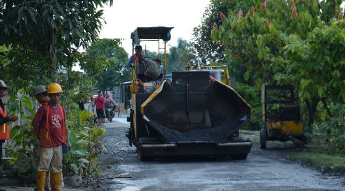 jelang_idulfitri_21_ruas_jalan_di_asahan_diperbaiki_berbiaya_rp5_miliar