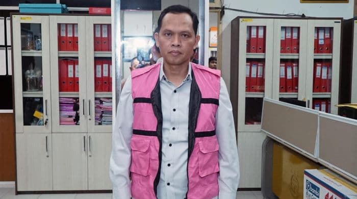 kadis_pariwisata_sumut_ditahan_jaksa_dalam_kasus_korupsi_situs_benteng_putri_hijau